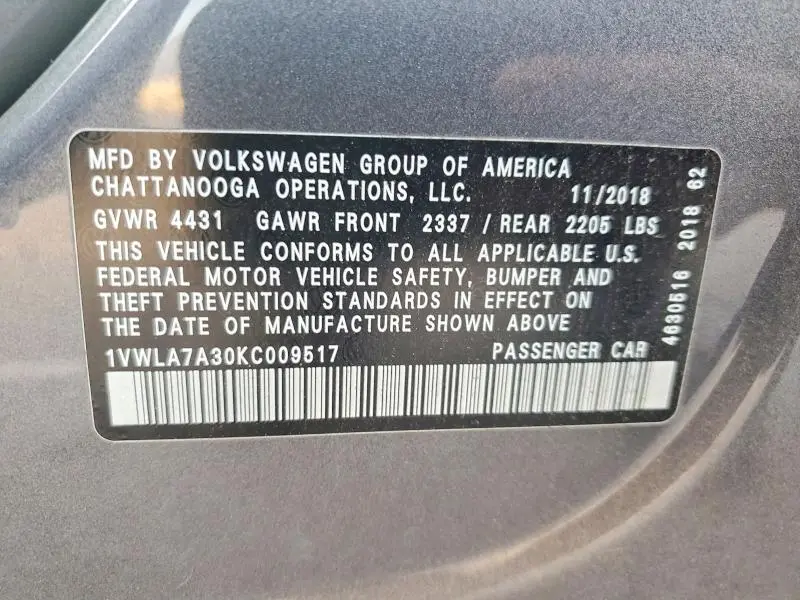 2019 VOLKSWAGEN PASSAT   