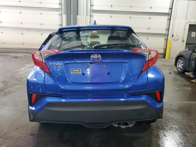 2019 TOYOTA C-HR LE  