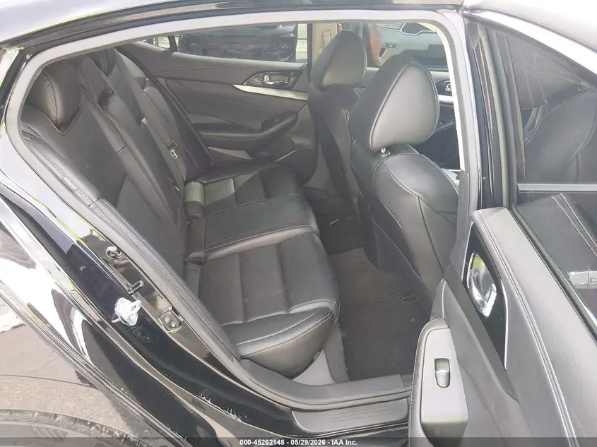 2022 NISSAN MAXIMA SV XTRONIC CVT