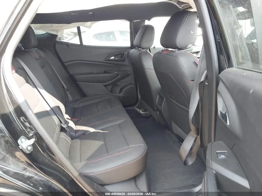 2025 CHEVROLET TRAX FWD 2RS