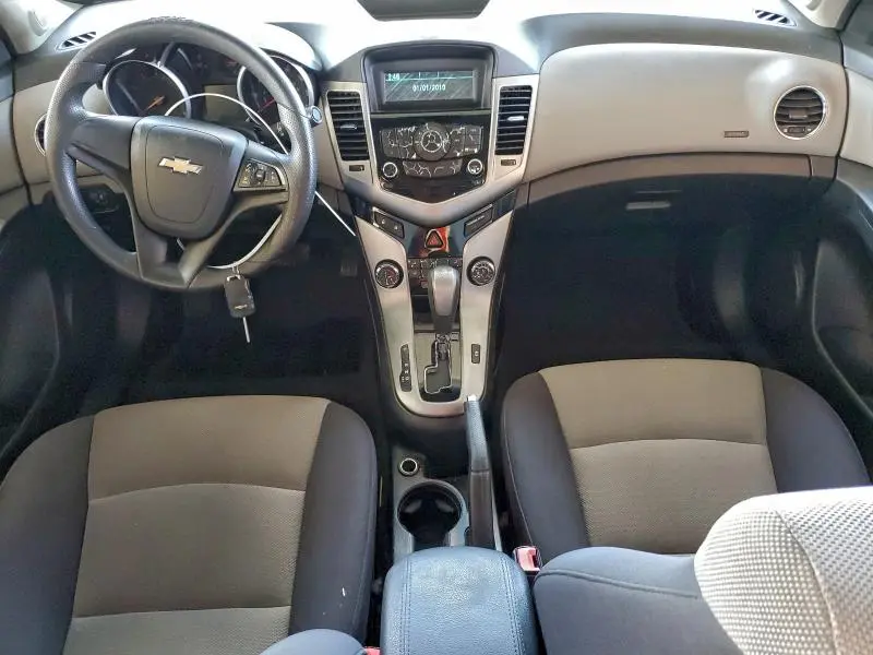 2012 CHEVROLET CRUZE LS  