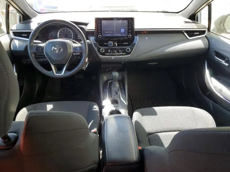 2022 TOYOTA COROLLA SE  