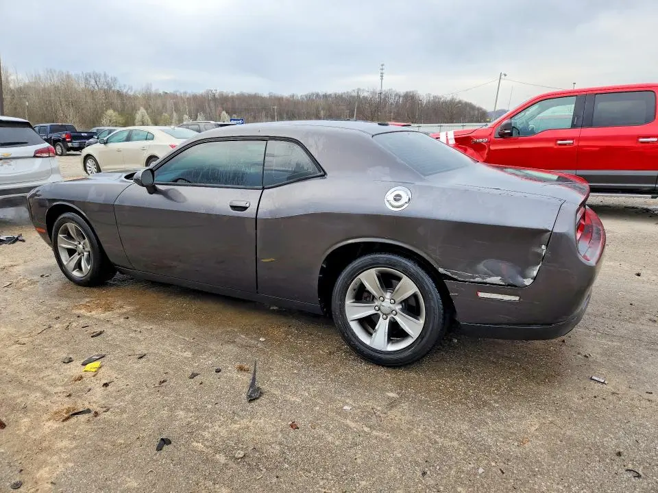 2015 DODGE CHALLENGER SXT  