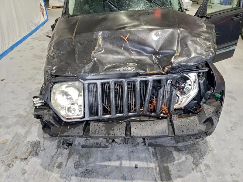 2010 JEEP LIBERTY SPORT  