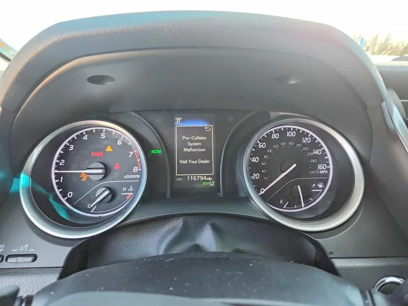2018 TOYOTA CAMRY SE  