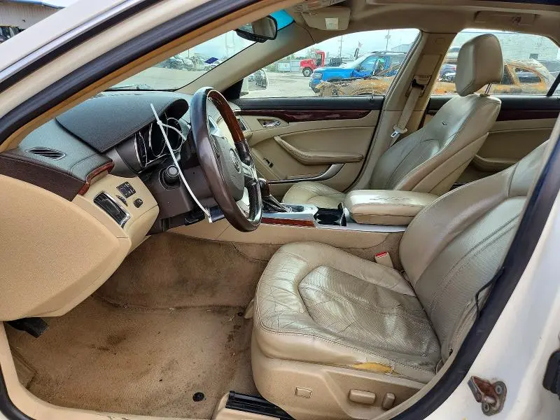 2010 CADILLAC CTS LUXURY COLLECTION  
