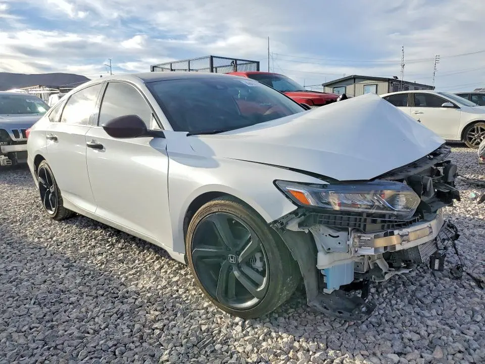 2020 HONDA ACCORD SPORT  