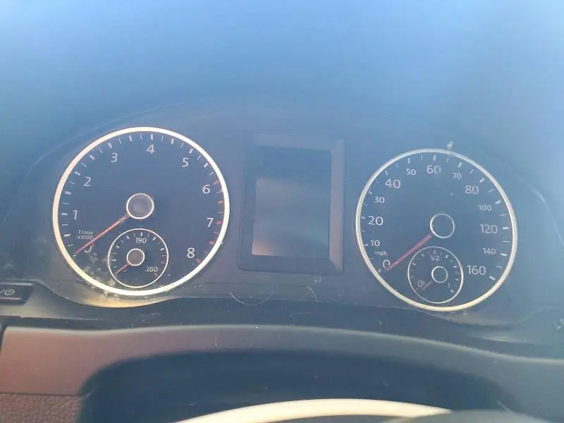 2013 VOLKSWAGEN TIGUAN S  