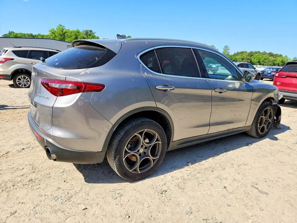 2018 ALFA ROMEO STELVIO TI  