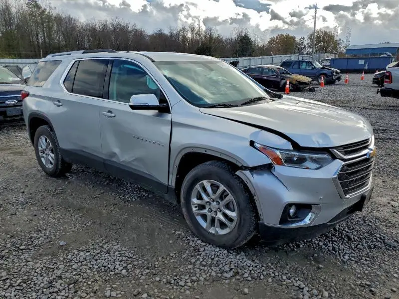 2018 CHEVROLET TRAVERSE LT  