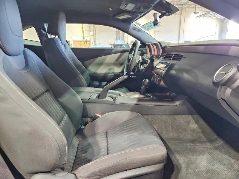 2010 CHEVROLET CAMARO LS  