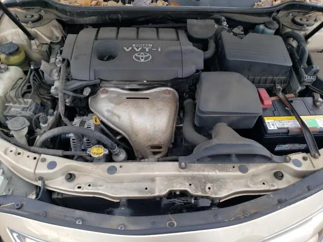 2010 TOYOTA CAMRY BASE  