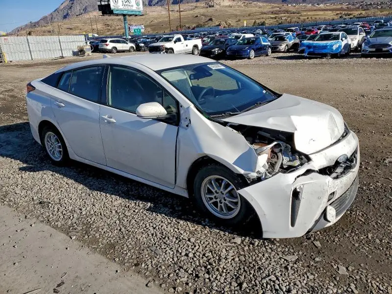 2019 TOYOTA PRIUS   