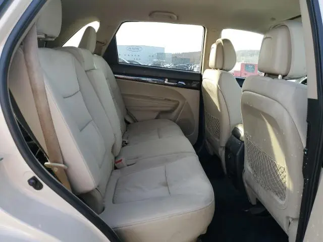 2011 KIA SORENTO BASE  