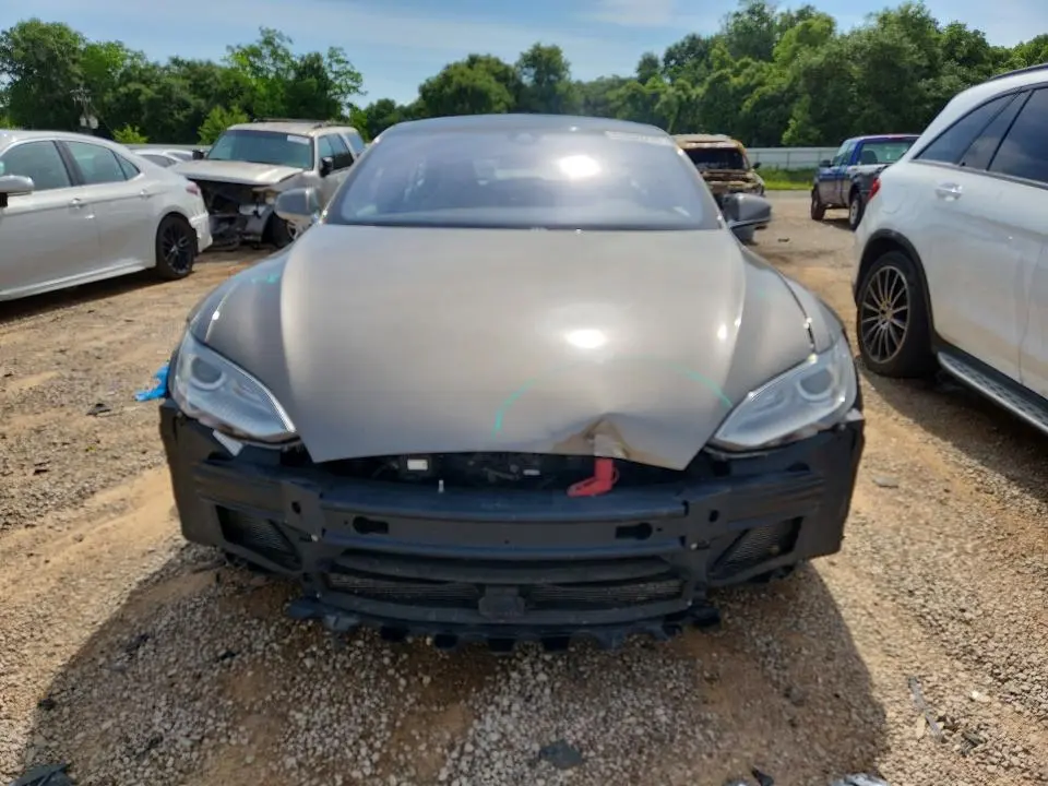 2015 TESLA MODEL S P85D  