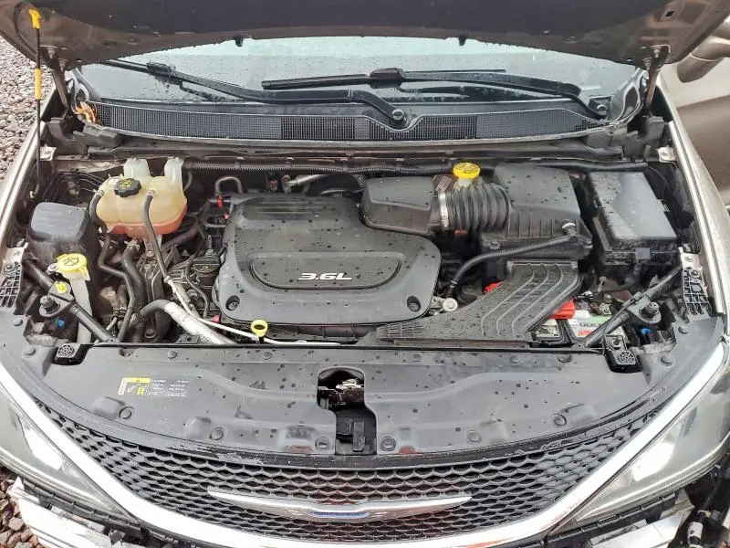2017 CHRYSLER PACIFICA TOURING L PLUS  