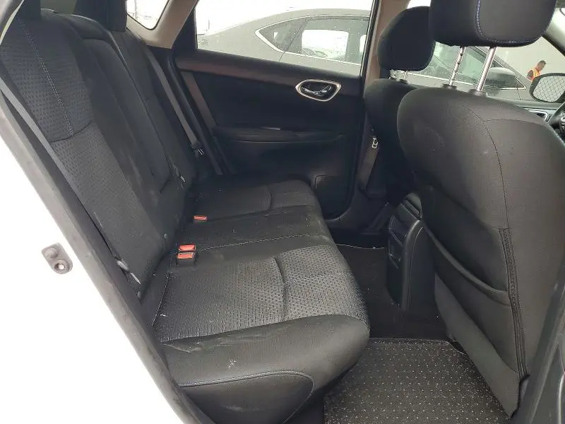 2016 NISSAN SENTRA SR  