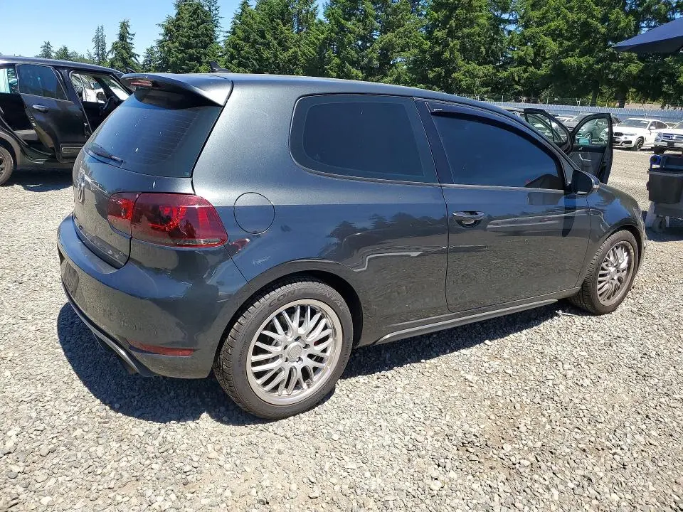 2013 VOLKSWAGEN GTI   