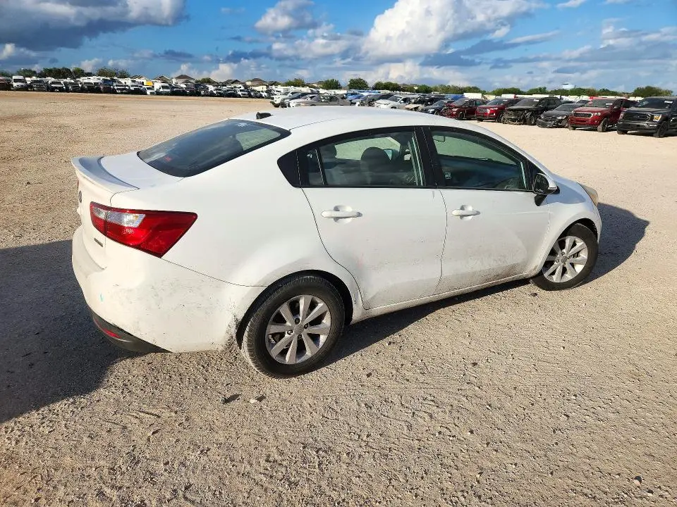 2014 KIA RIO EX  