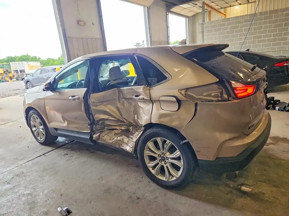 2020 FORD EDGE TITANIUM  