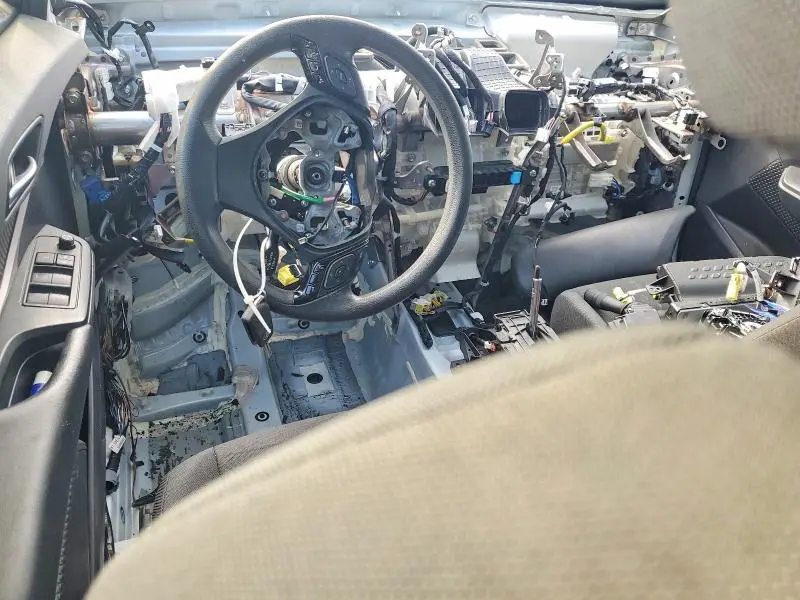 2020 TOYOTA C-HR XLE  