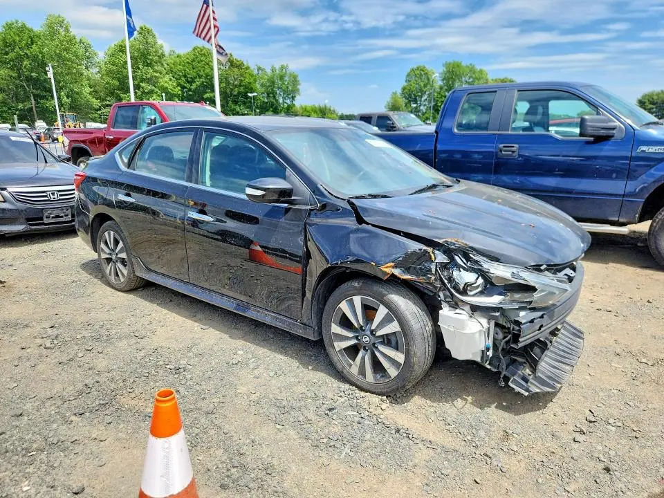 2017 NISSAN SENTRA SR  