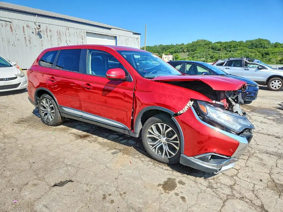 2016 MITSUBISHI OUTLANDER SE  