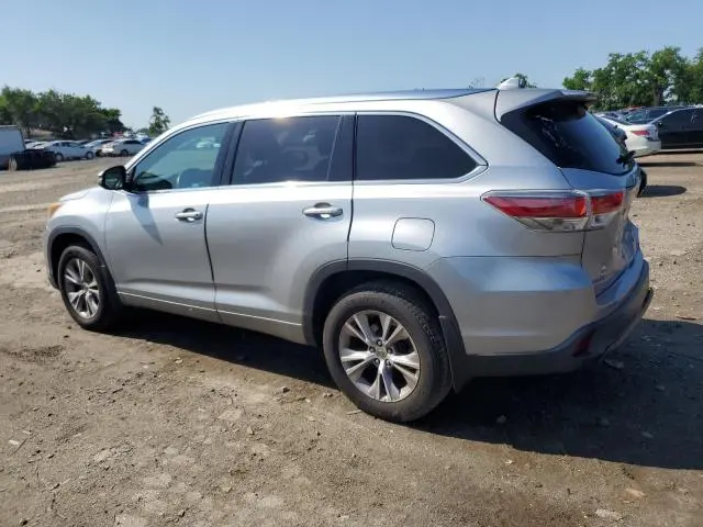 2015 TOYOTA HIGHLANDER XLE  