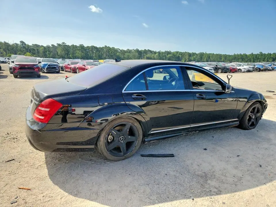 2010 MERCEDES-BENZ S 550  