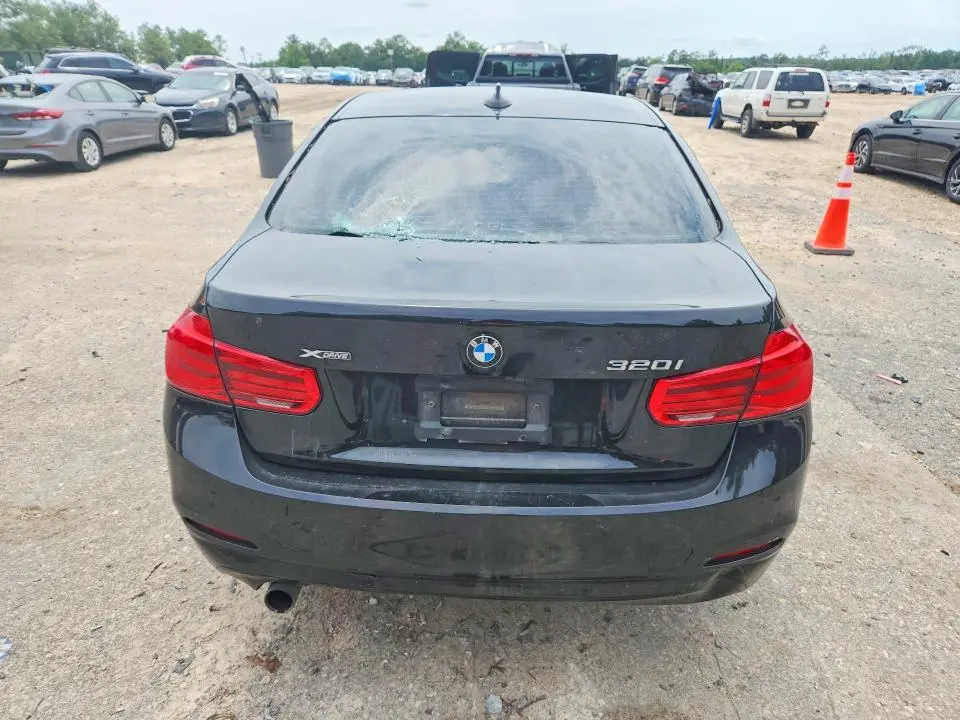 2018 BMW 320 XI  