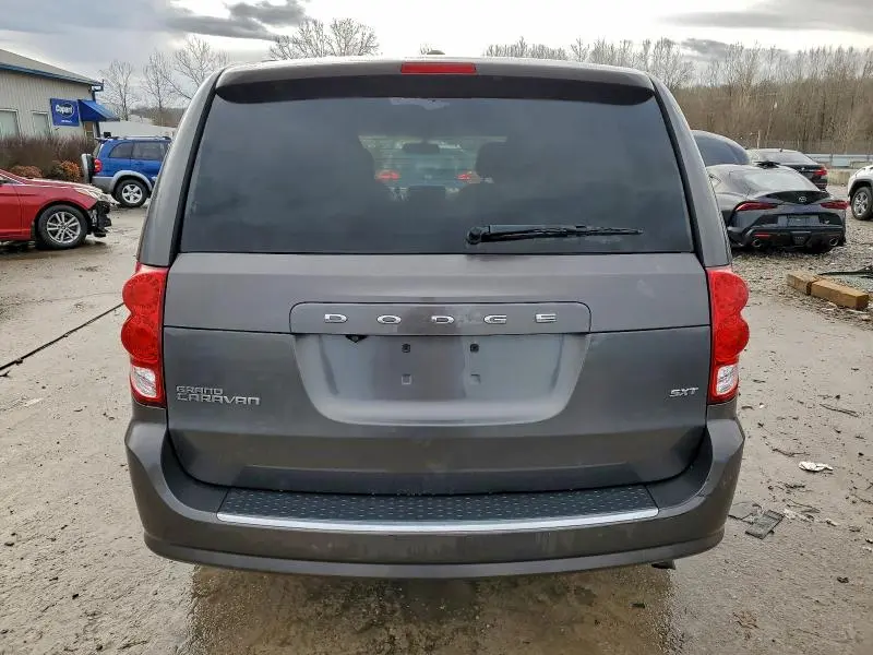 2016 DODGE GRAND CARAVAN SXT  