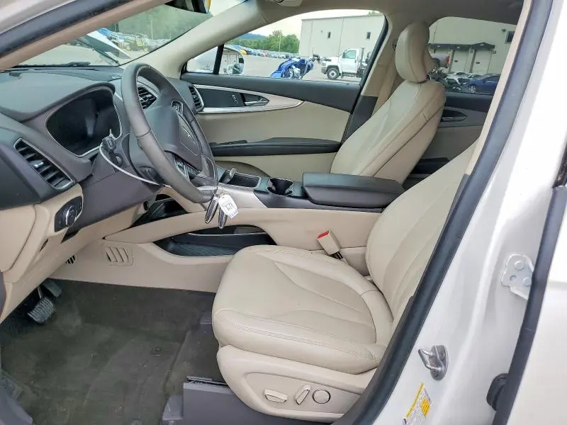 2019 LINCOLN NAUTILUS   