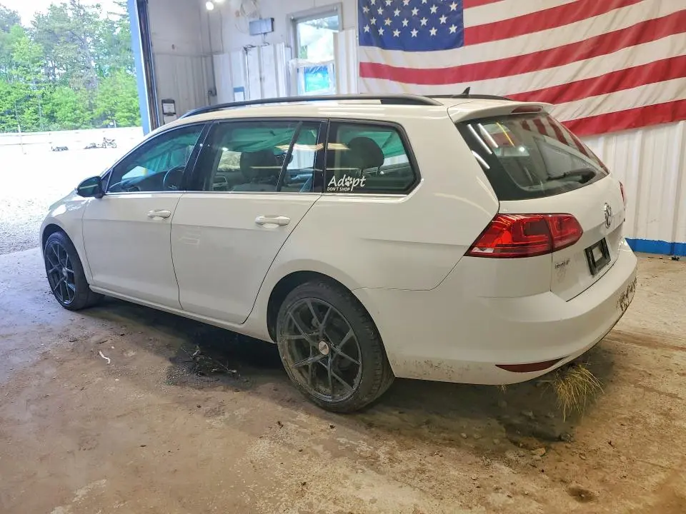 2015 VOLKSWAGEN GOLF   