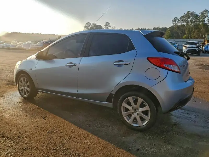 2013 MAZDA MAZDA2   