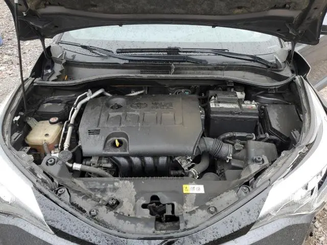 2021 TOYOTA C-HR XLE