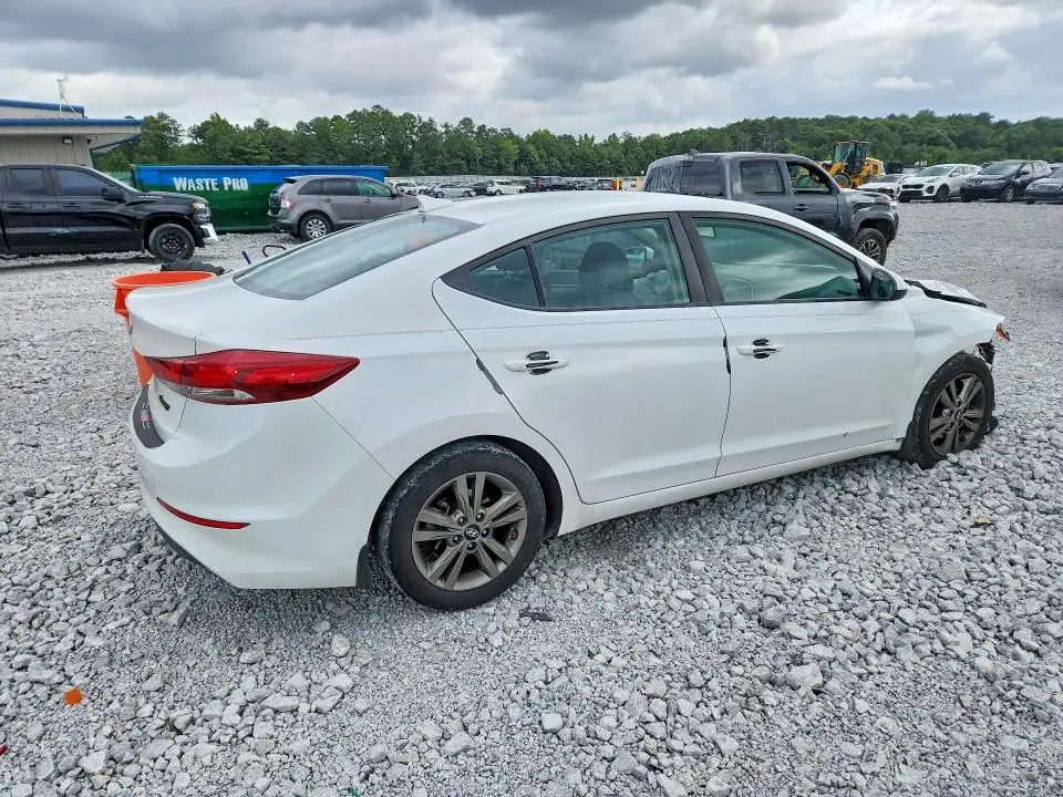 2018 HYUNDAI ELANTRA SEL  