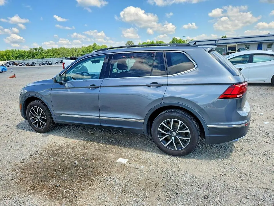 2021 VOLKSWAGEN TIGUAN SE  