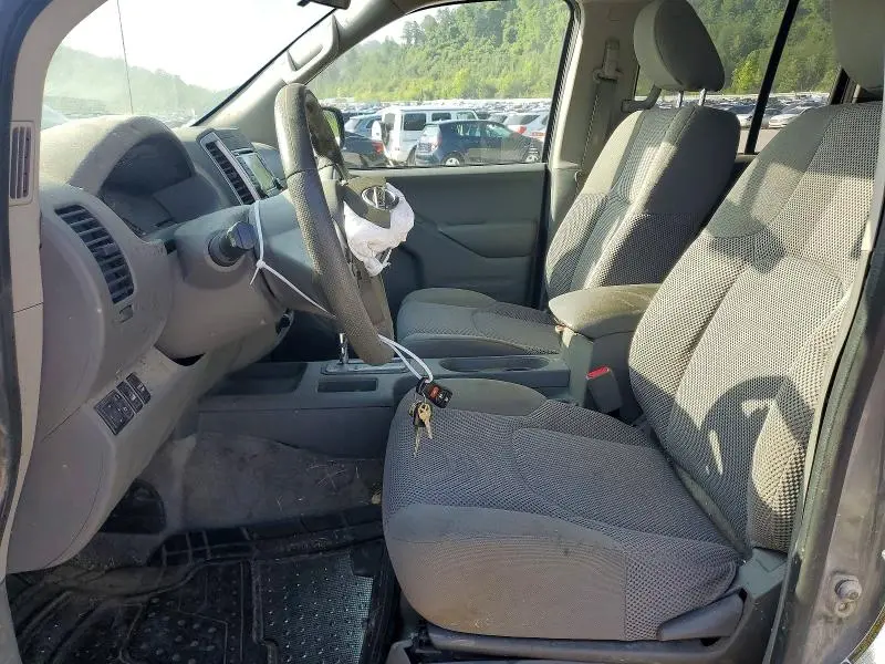 2018 NISSAN FRONTIER SV  