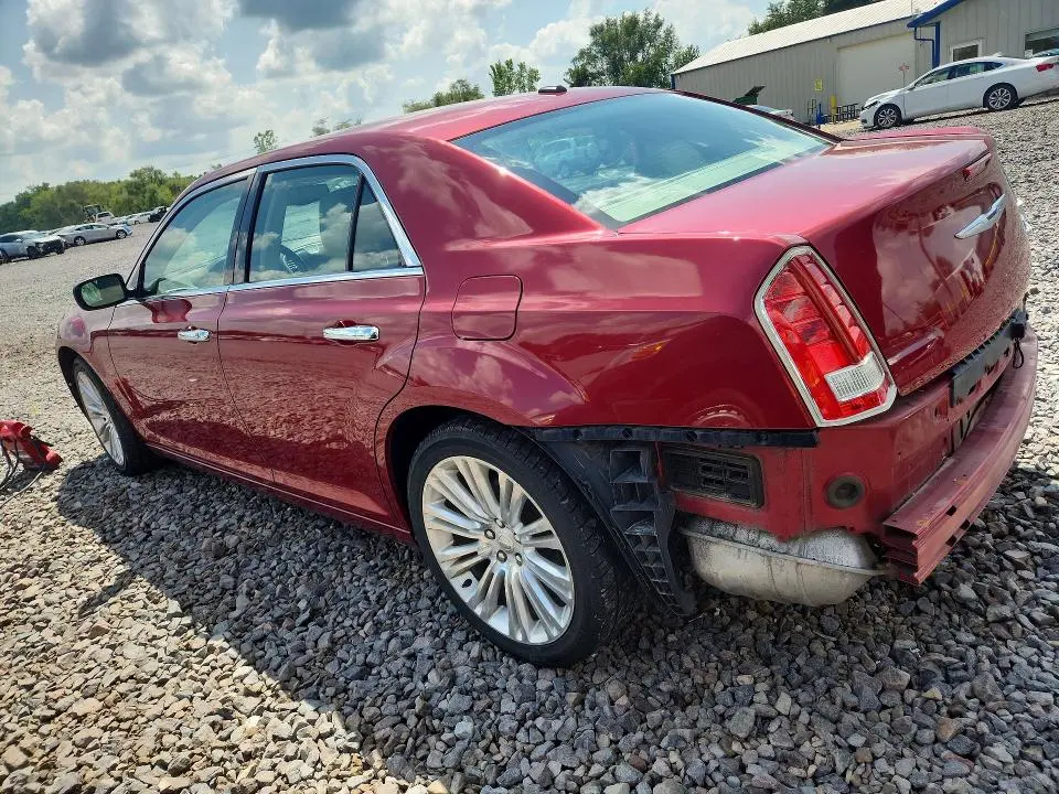 2011 CHRYSLER 300 LIMITED  