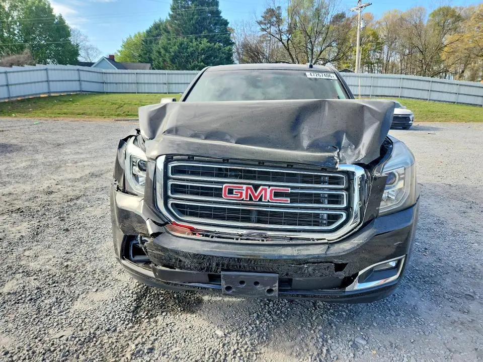 2017 GMC YUKON SLT  