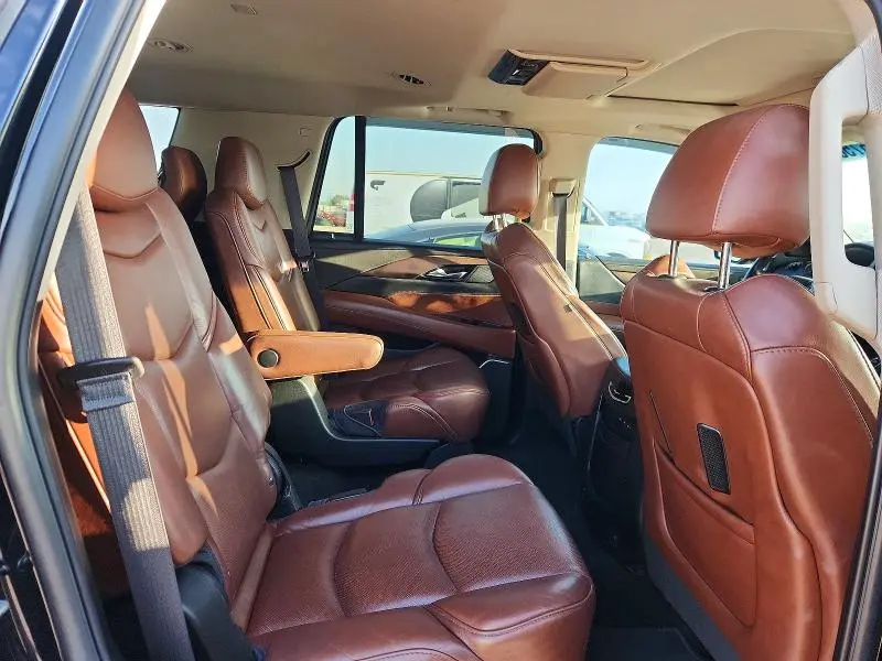 2018 CADILLAC ESCALADE PREMIUM LUXURY  