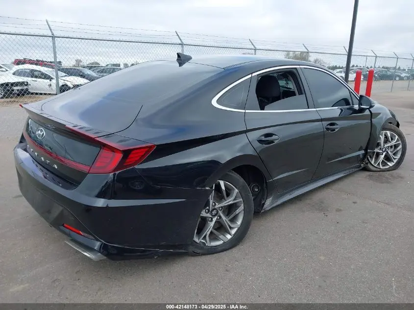 2022 HYUNDAI SONATA SEL