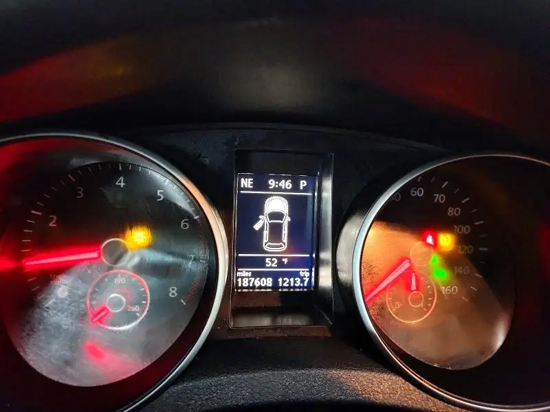 2012 VOLKSWAGEN GOLF   