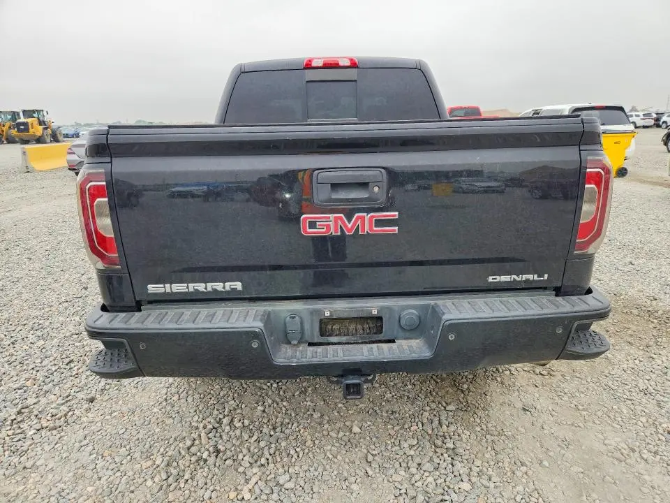 2018 GMC SIERRA K1500 DENALI  