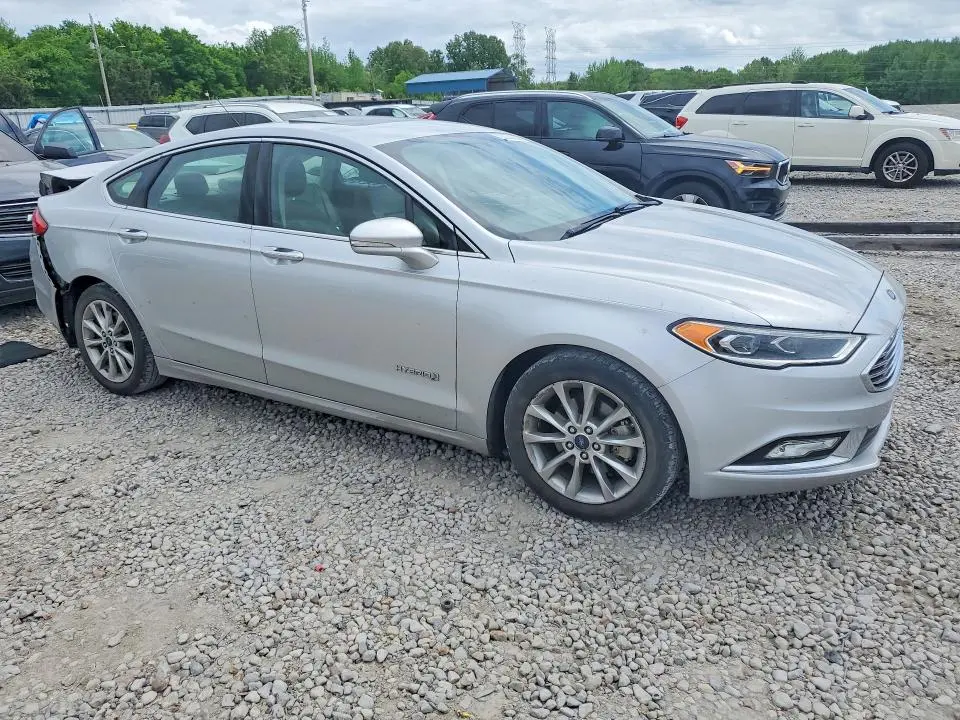 2017 FORD FUSION SE HYBRID  