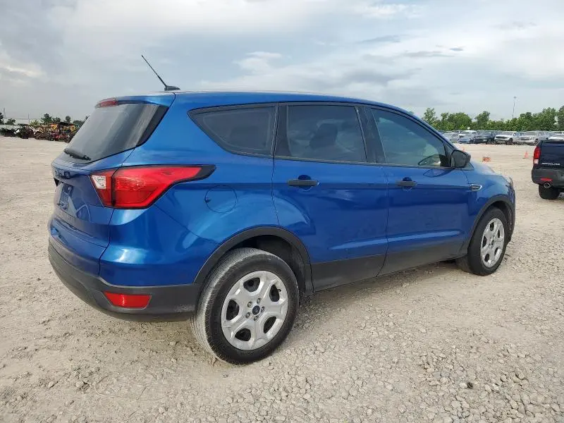2019 FORD ESCAPE S  