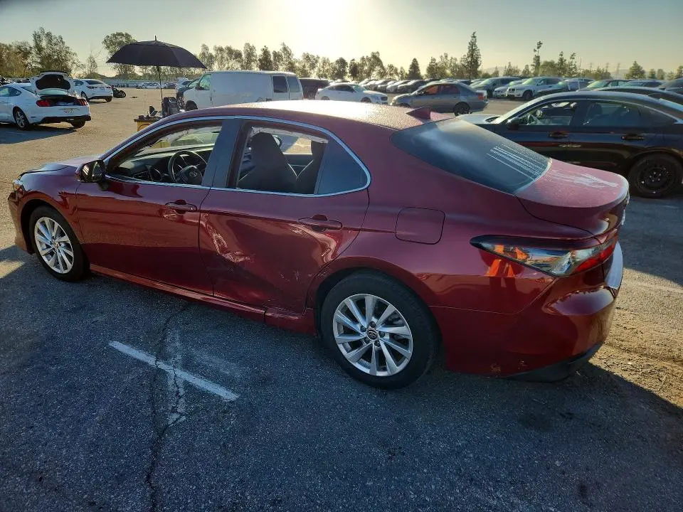 2021 TOYOTA CAMRY LE  