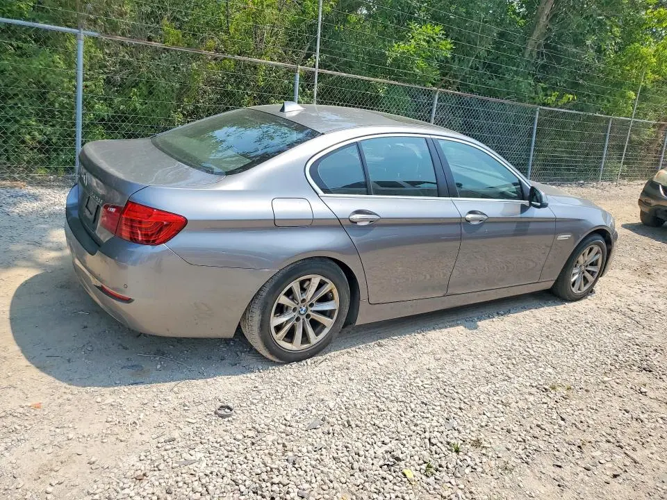 2015 BMW 528 XI  