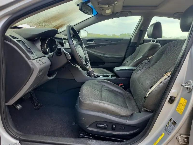 2013 HYUNDAI SONATA SE  
