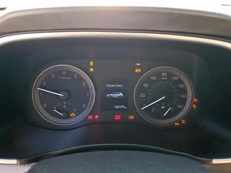 2019 HYUNDAI TUCSON SE  